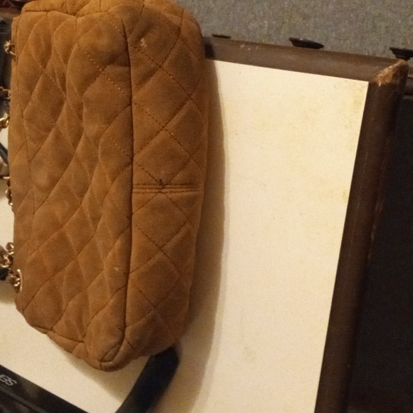 Handbag - Picture 3 of 6